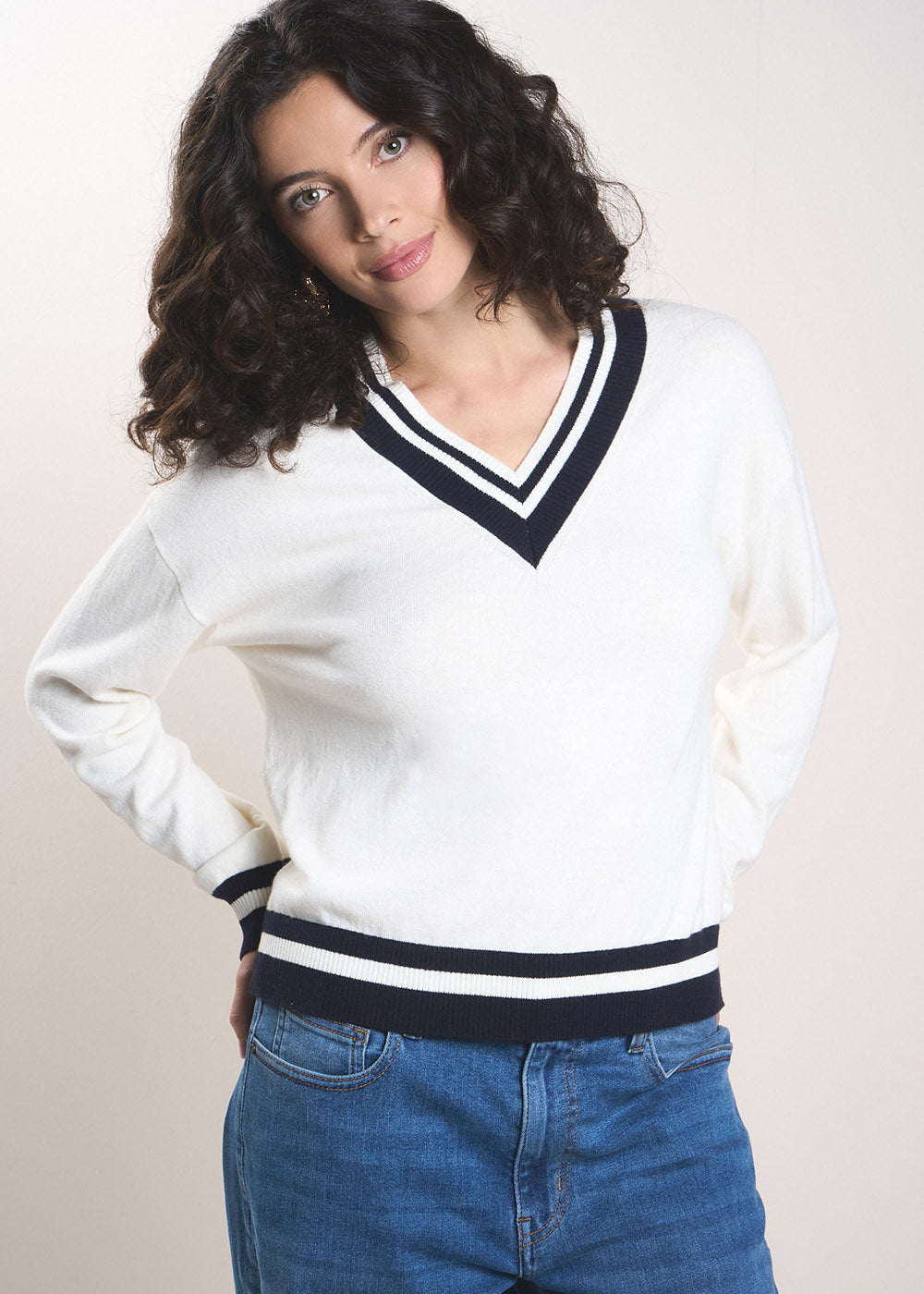 V-neck jumper with ribbed trim - Sud Express - 5 - Sud Express