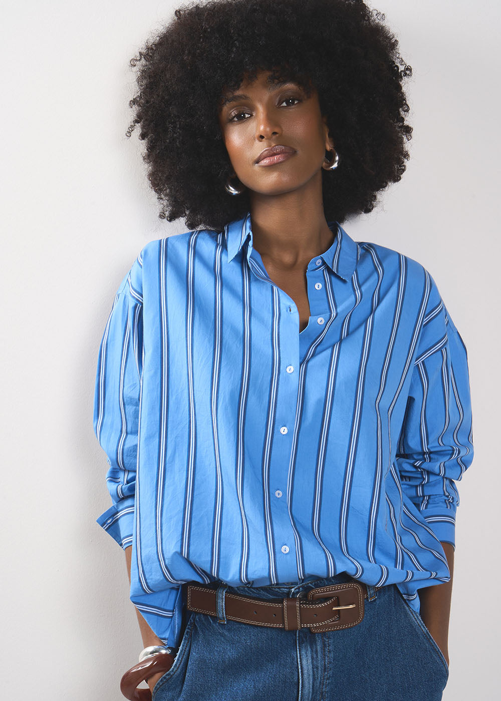 COLYNE Oversized cotton shirt with wide stripes  - 1 - Sud Express - Sud Express
