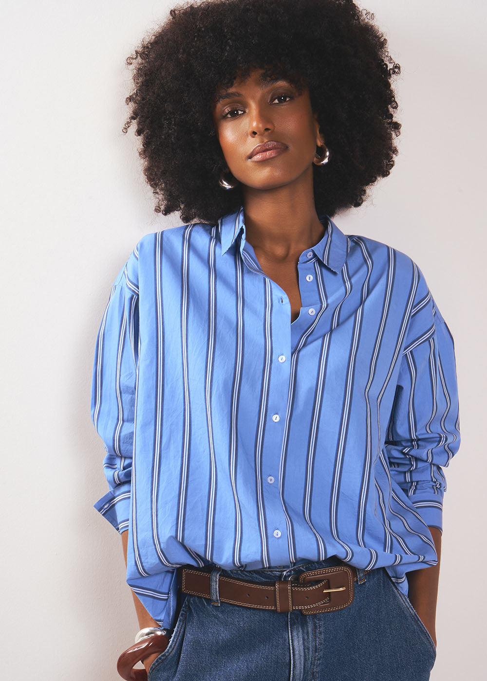 COLYNE Oversized cotton shirt with wide stripes  - 1 - Sud Express - Sud Express