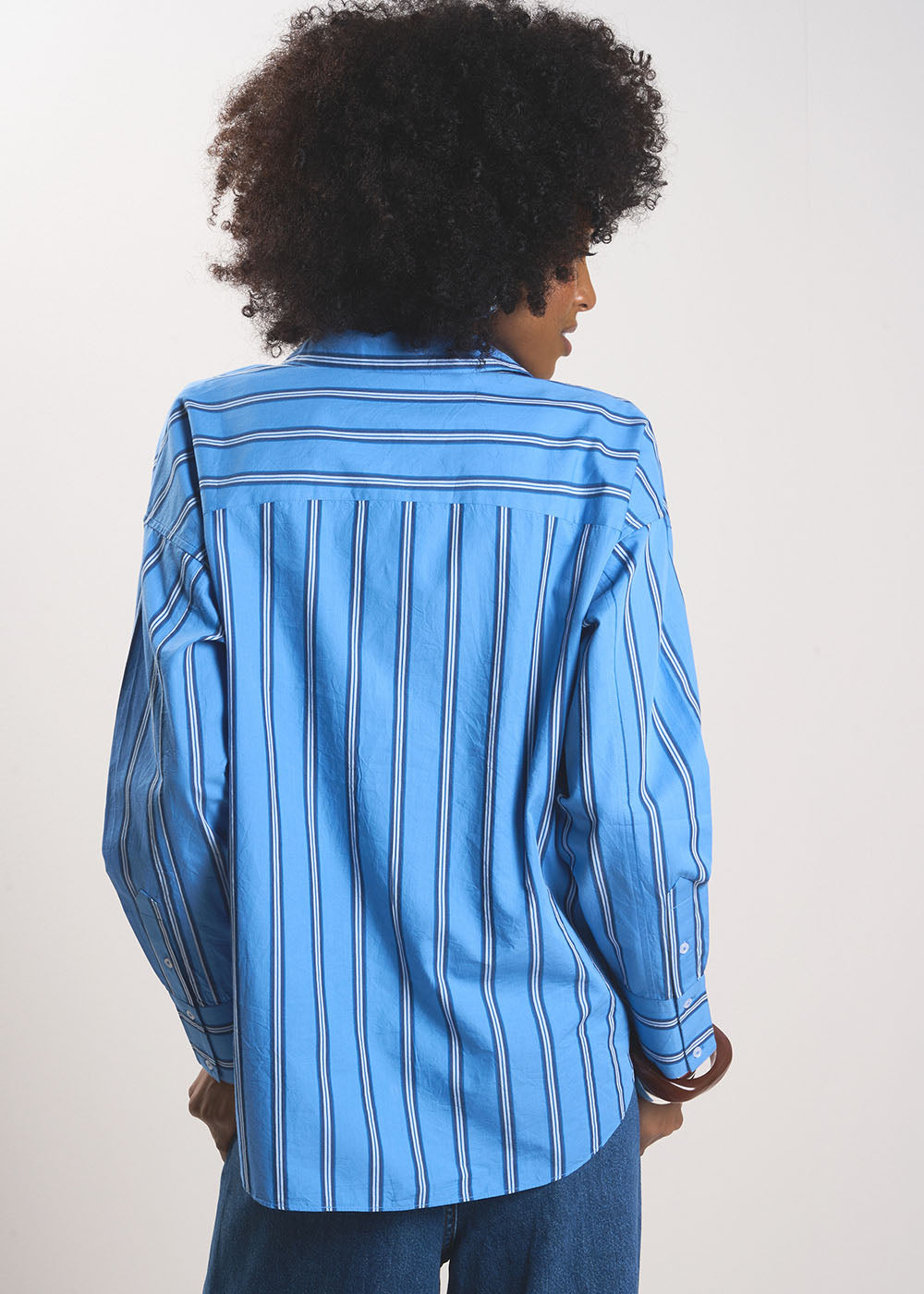 COLYNE Oversized cotton shirt with wide stripes  - 3 - Sud Express - Sud Express