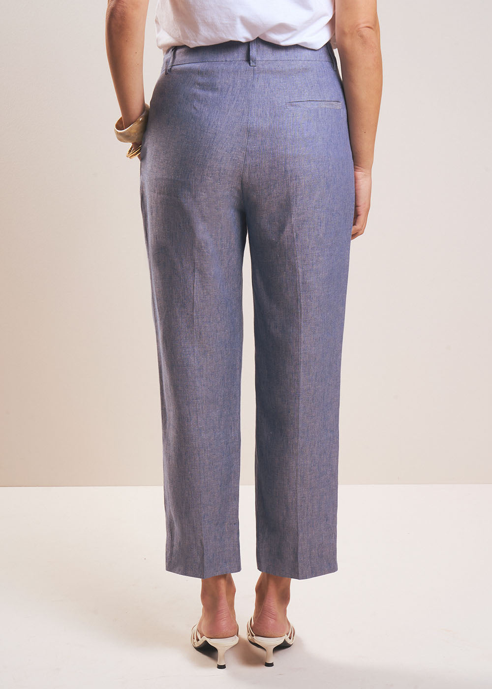 PALTO 7/8 linen carrot pants - 3 - Sud Express - Sud Express