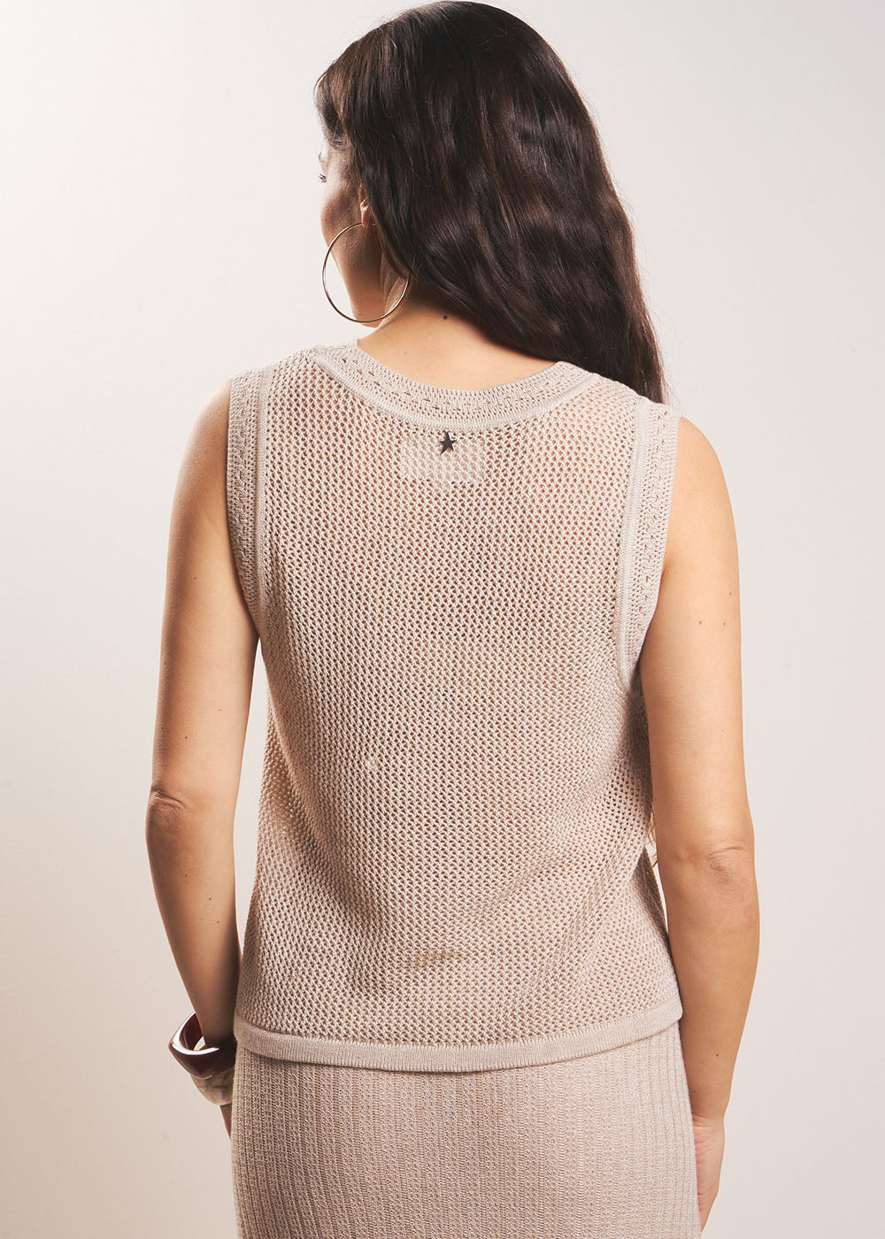 DELLY Knitted vest top with details at the armholes - 3 - Sud Express - Sud Express