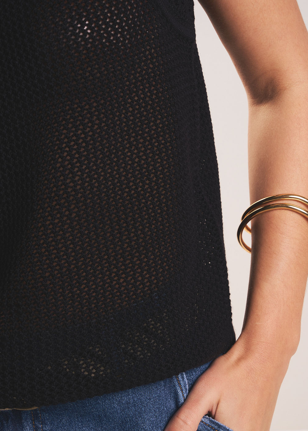DELLY Knitted vest top with details at the armholes - 4 - Sud Express - Sud Express