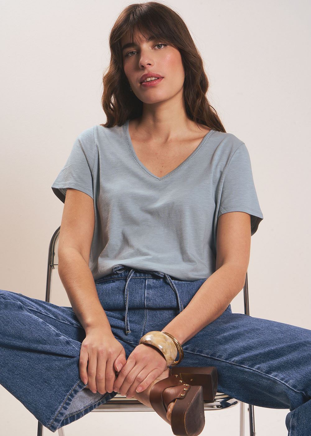 THEI V-neck T-shirt - 1 - Sud Express - Sud Express