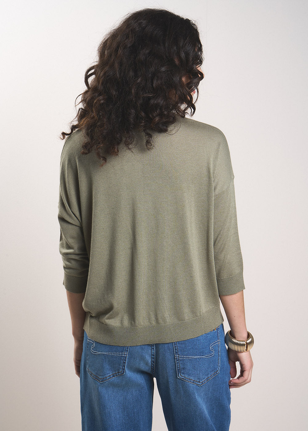 MANONO Oversized V-neck jumper with mid-length sleeves - 3 - Sud Express - Sud Express