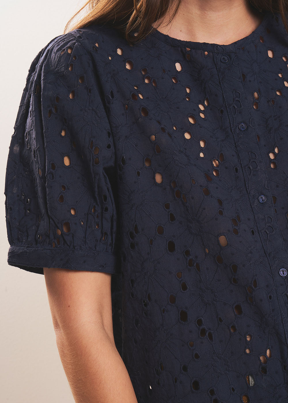 CLEIA Eyelet embroidery blouse - 4 - Sud Express - Sud Express