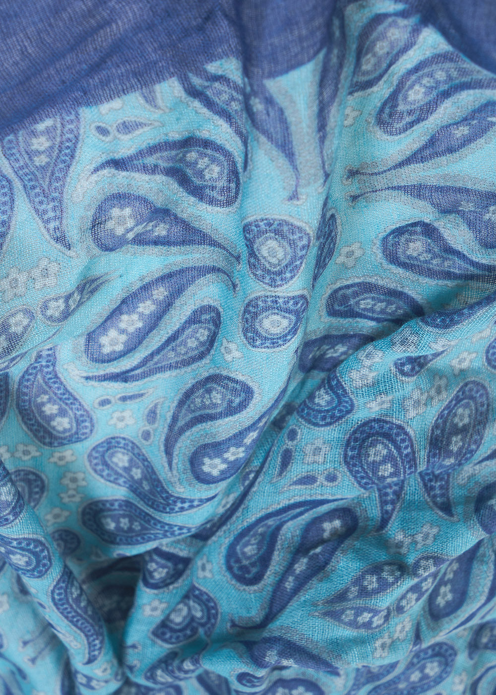 FLORA Graphic print square scarf with fringes - 2 - Sud Express - Sud Express