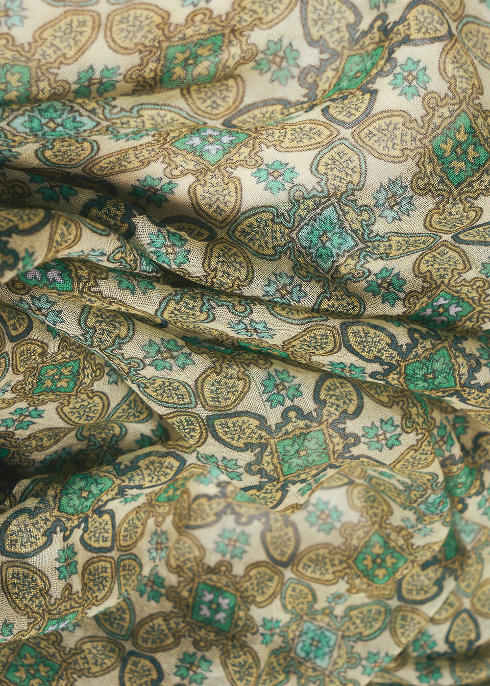 FLAVIA Scarf with delicate graphic pattern - 2 - Sud Express - Sud Express