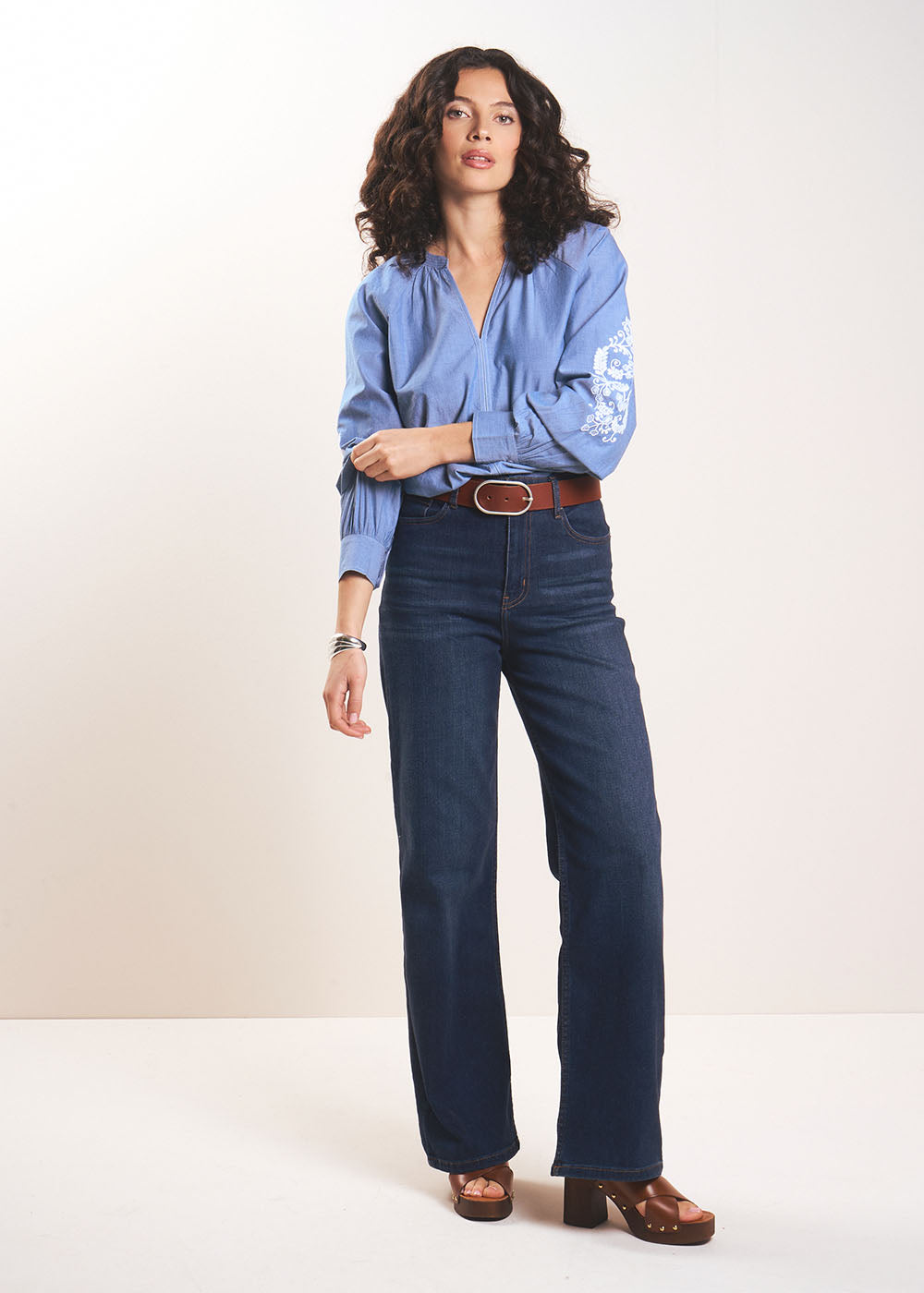 TOPAZE Embroidered chambray blouse with leg-of-mutton sleeves - 1 - Sud Express - Sud Express