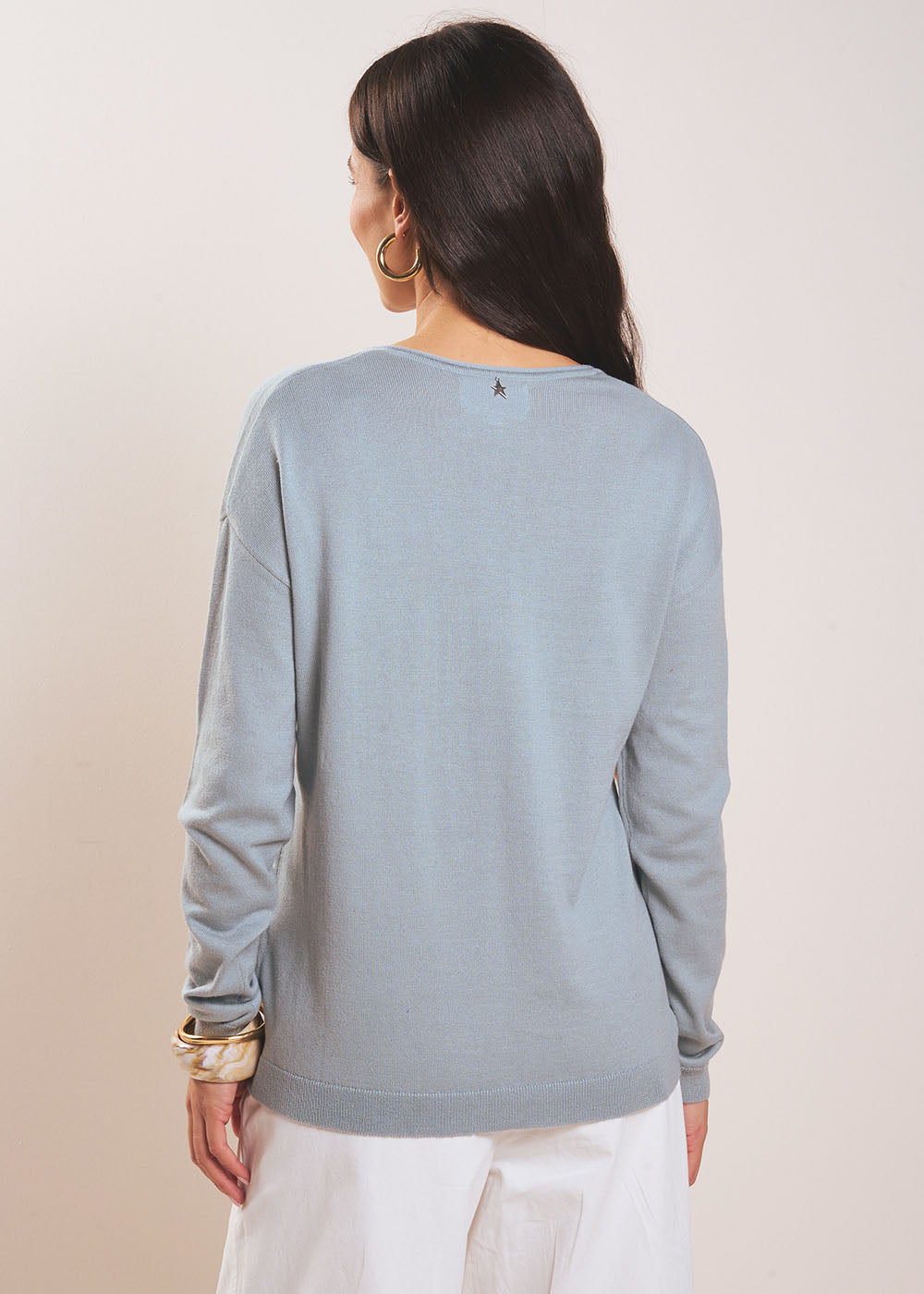 MARIANA Oversized fine knit V-neck jumper - 3 - Sud Express - Sud Express