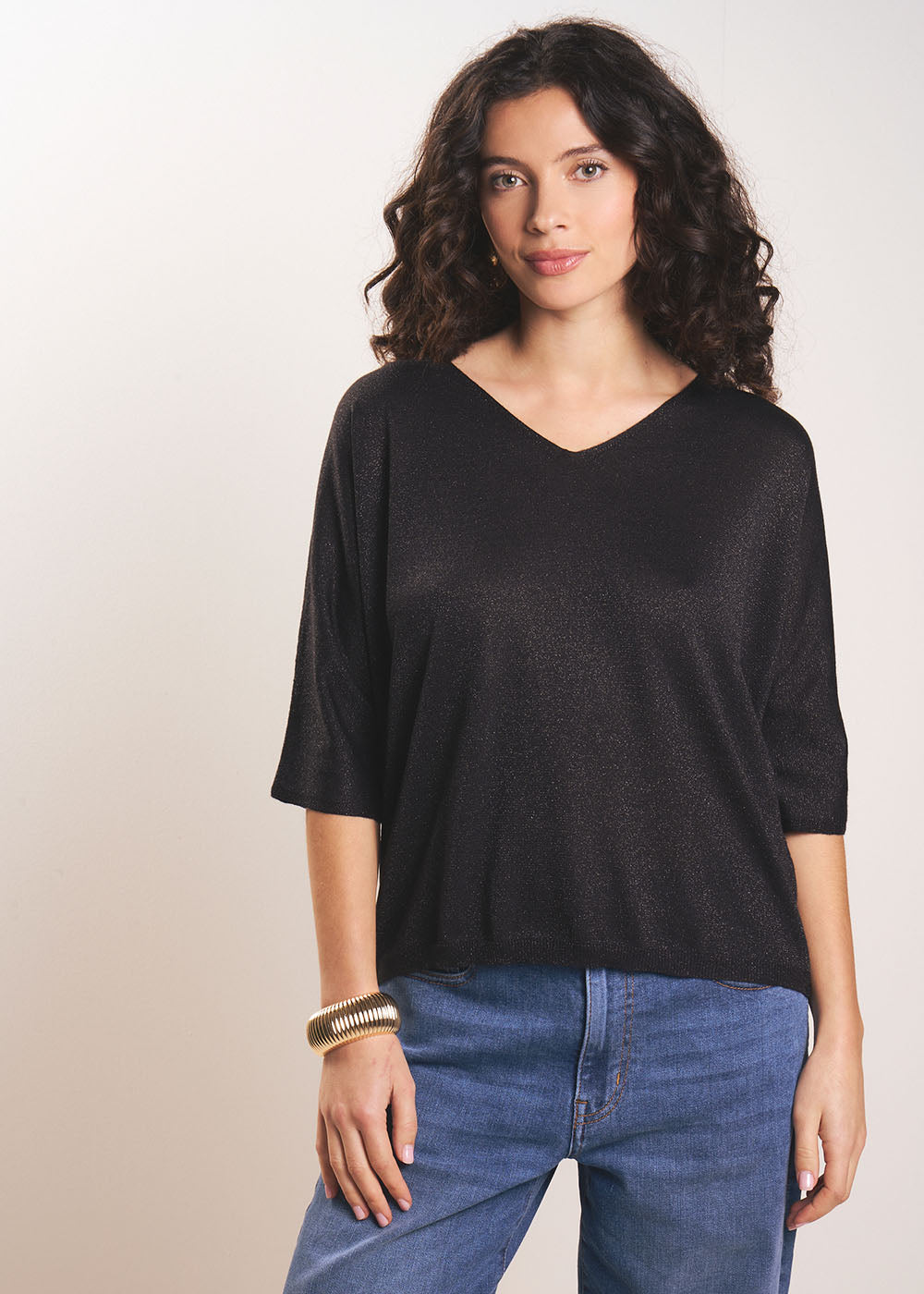 MIKOLOR Oversized V-neck jumper in shiny knit with short sleeves - 1 - Sud Express - Sud Express