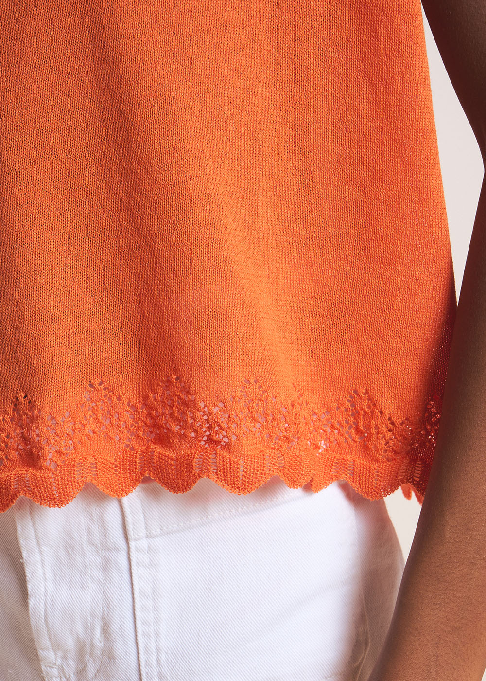 MARGARA Sleeveless V-neck jumper - 4 - Sud Express - Sud Express