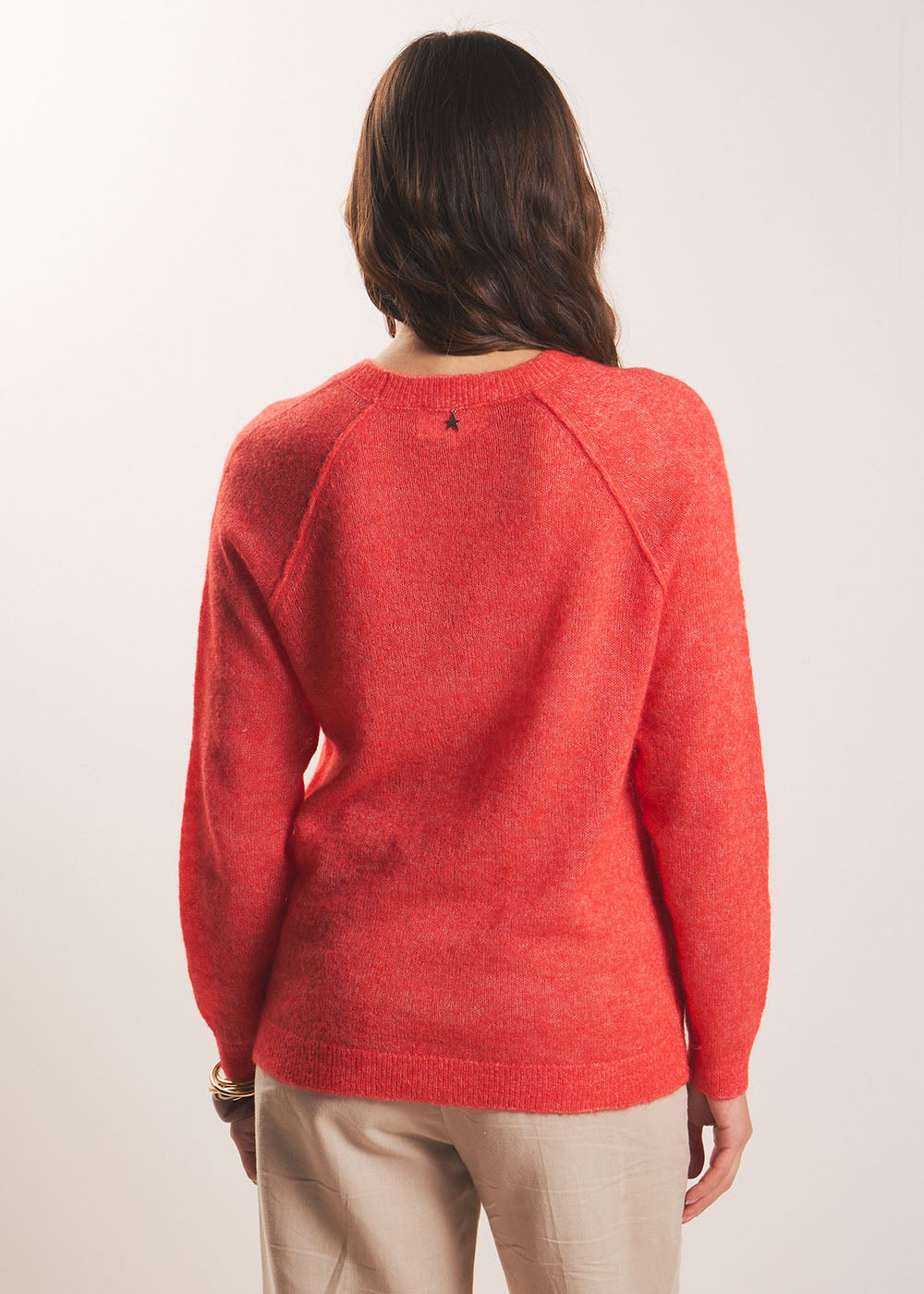 MIGUELO Round neck jumper with ribbed detailing - 3 - Sud Express - Sud Express