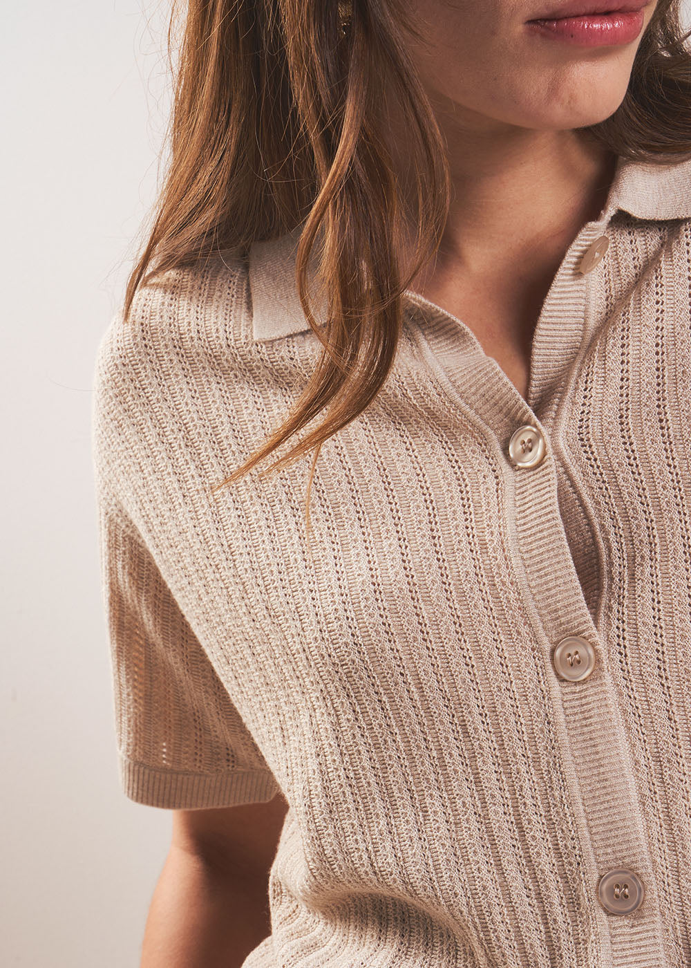 Oversized cardigan with short sleeves and shirt collar - Sud Express - 2 - Sud Express