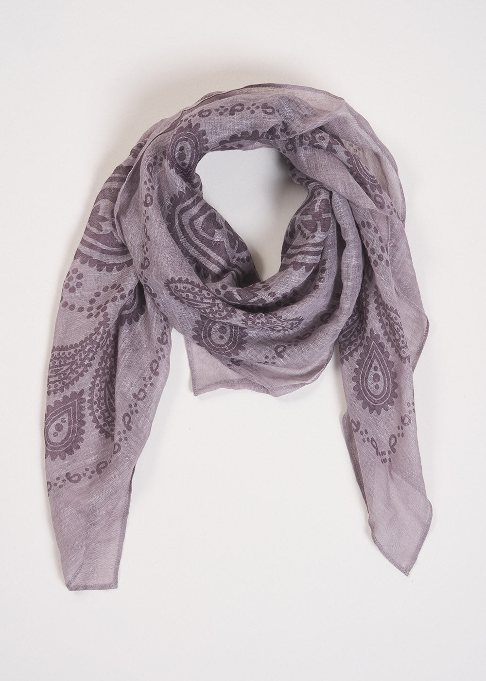 FALA Delicate paisley pattern scarf - 1 - Sud Express - Sud Express