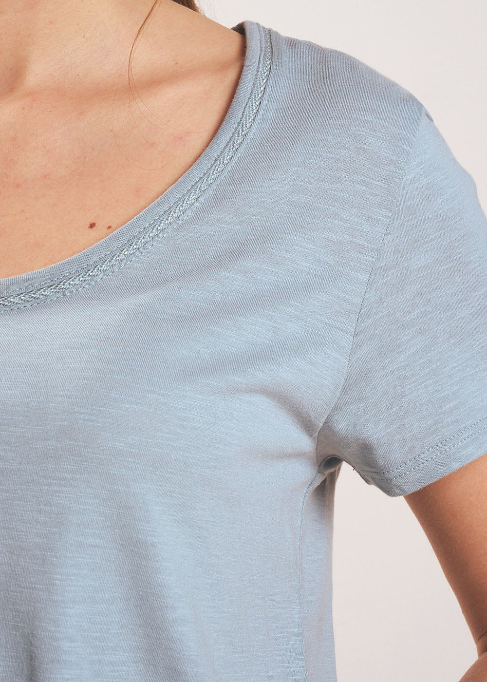 TORNADI Modal cotton crew neck T-shirt - 2 - Sud Express - Sud Express