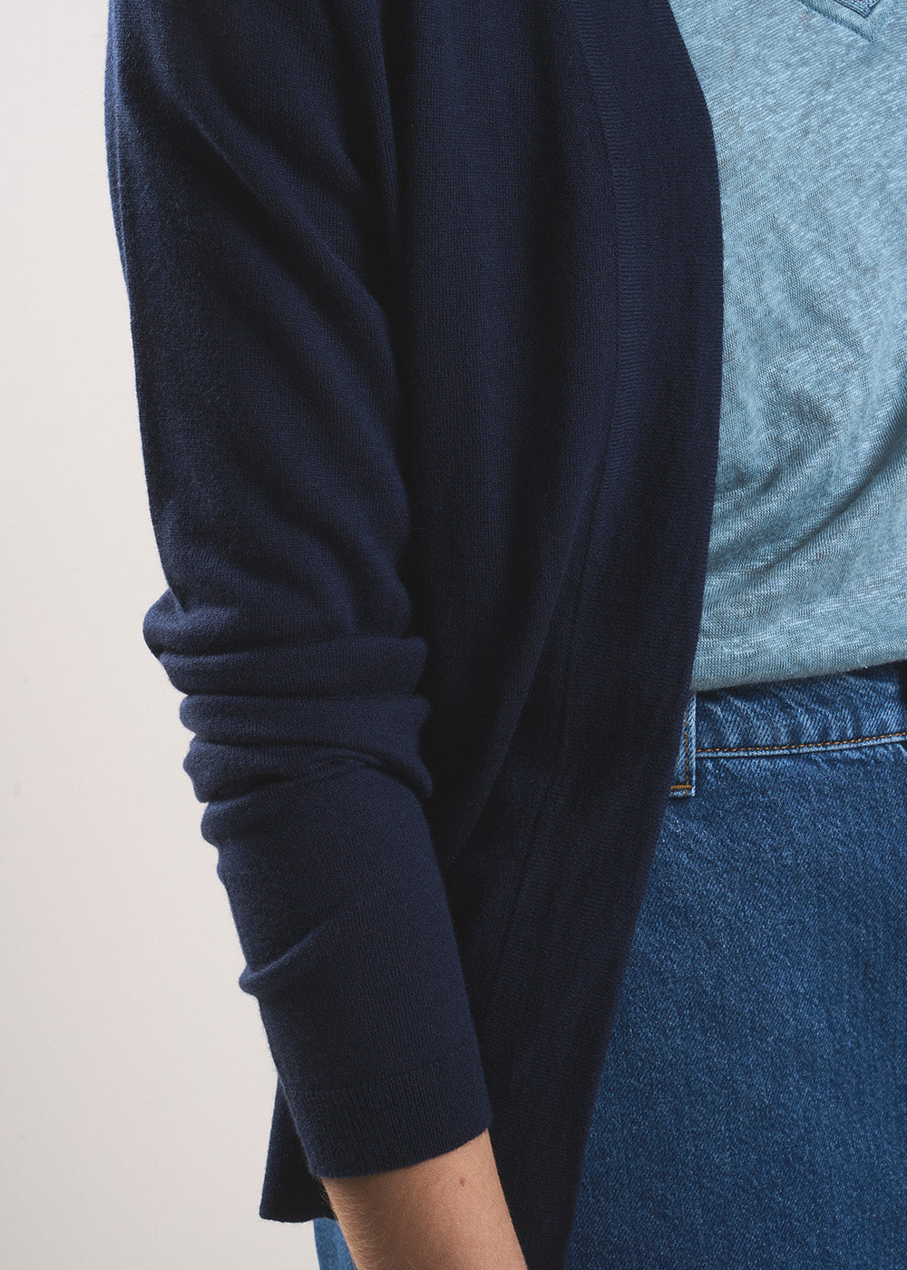 GALDY Long-sleeved cardigan without buttons - 2 - Sud Express - Sud Express