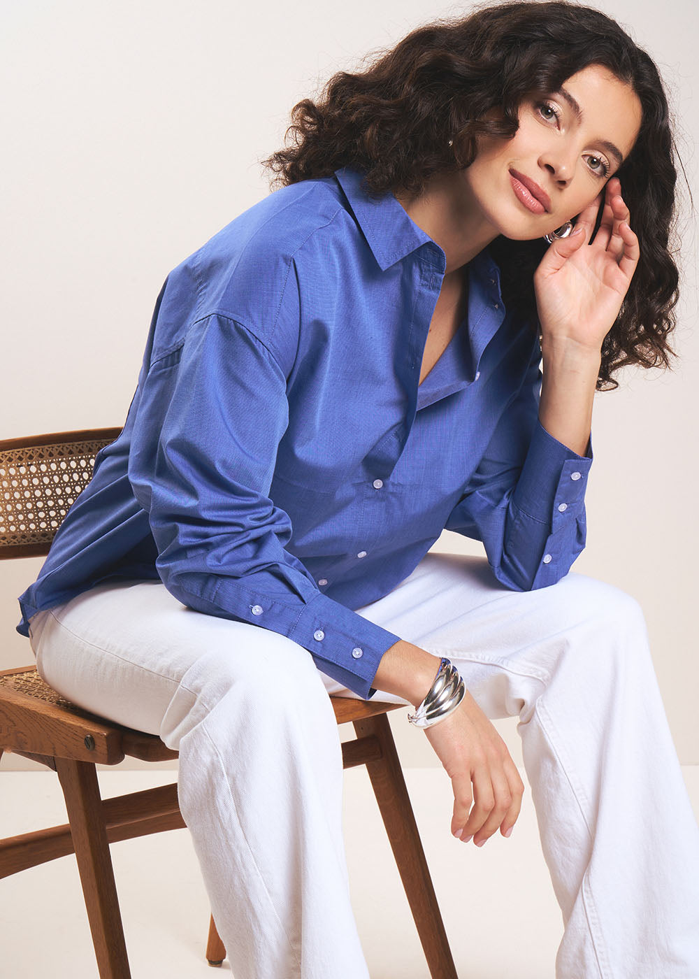 CALYNA Oversized long-sleeved shirt - 1 - Sud Express - Sud Express