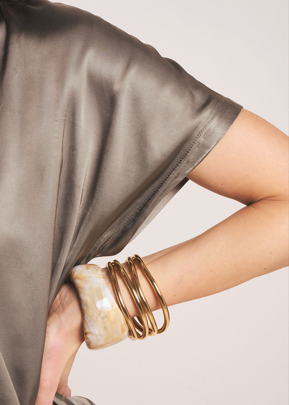TOSKANO Satin Fluid Blouse - 4 - Sud Express - Sud Express