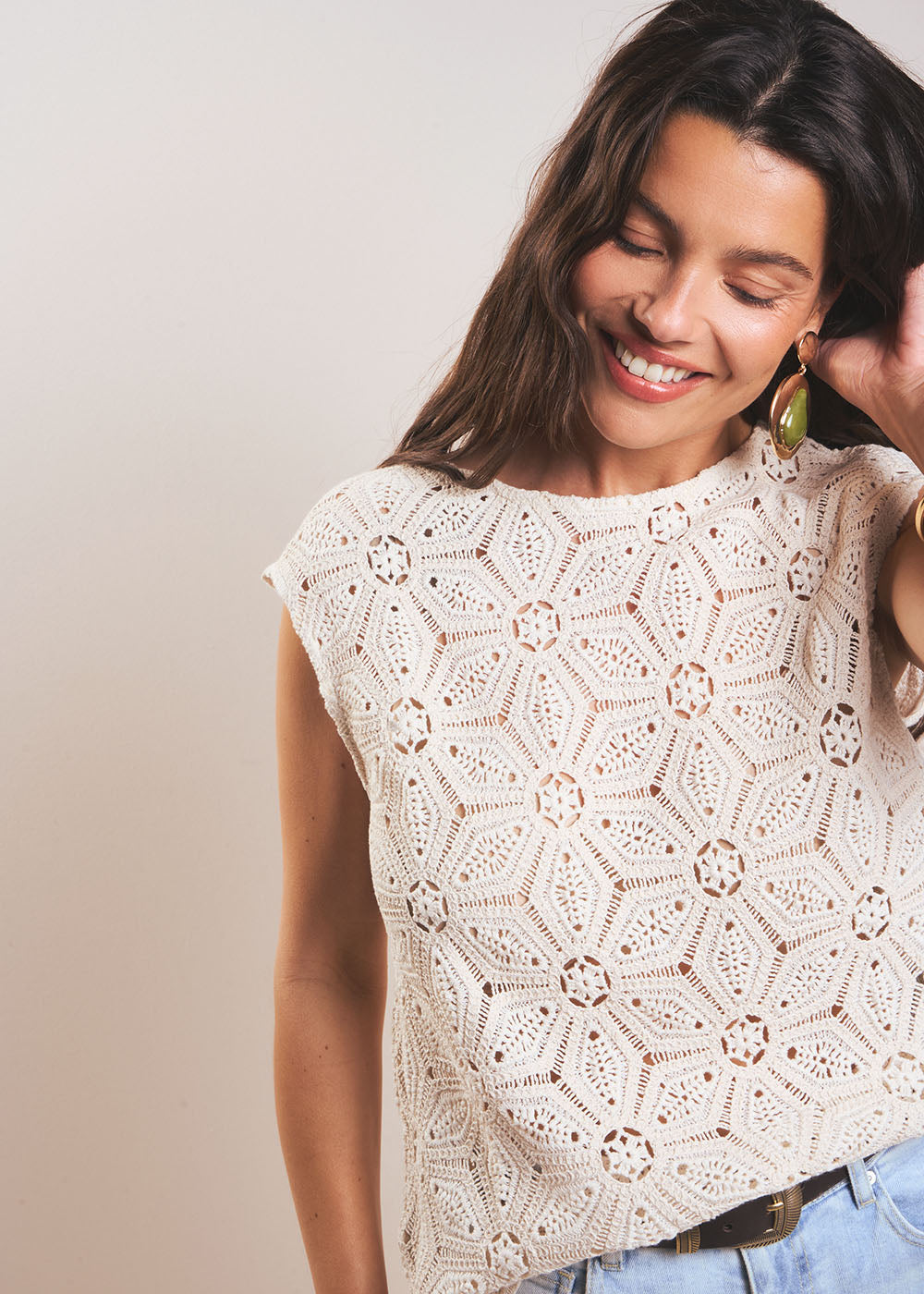 TIMALOU Guipure lace top with a button-up back - 1 - Sud Express - Sud Express
