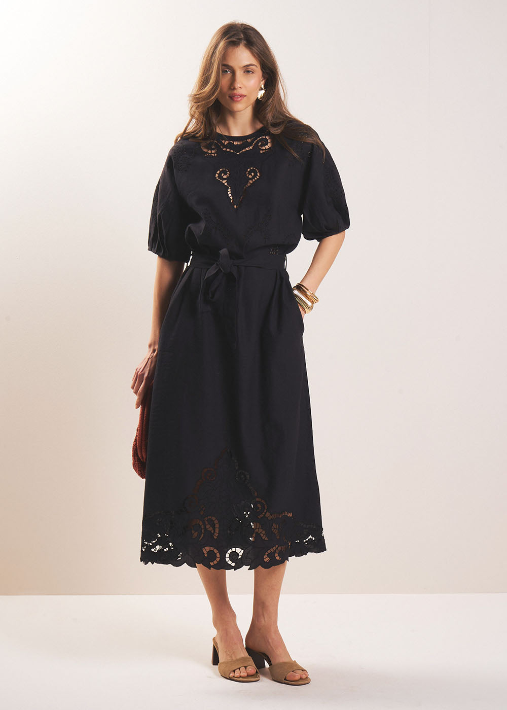 Embroidered midi dress - Sud Express - 5 - Sud Express