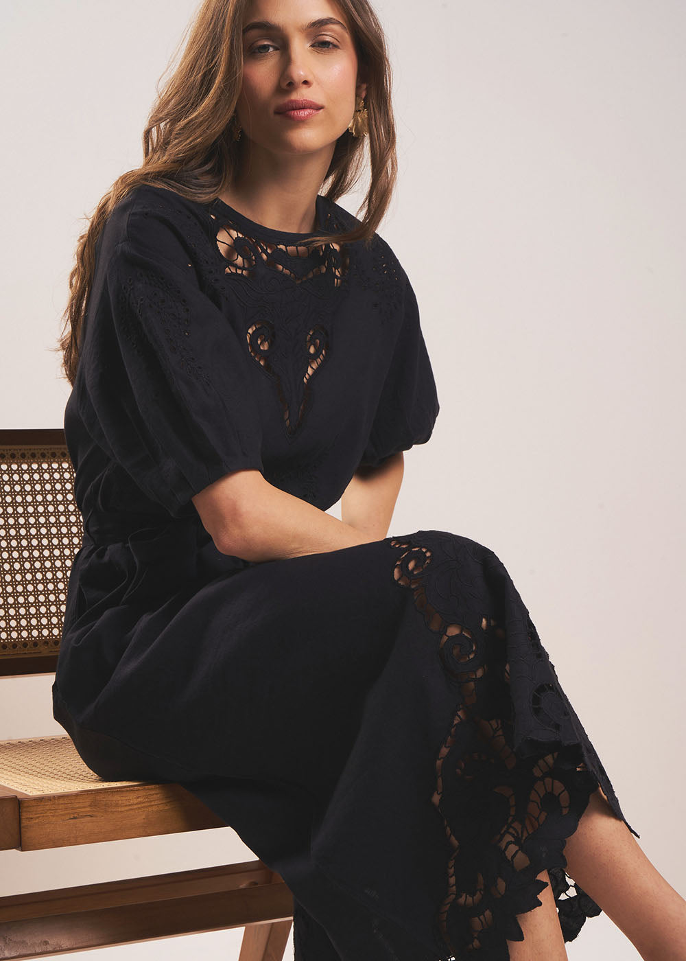 ROBALINE Embroidered midi dress - 1 - Sud Express - Sud Express