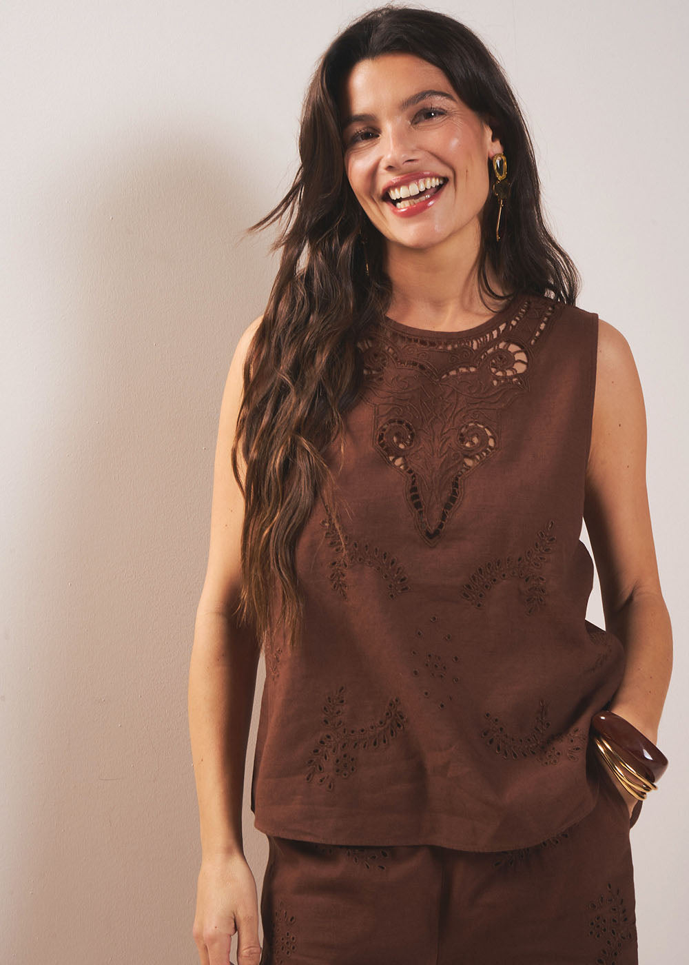 TOBALINE Embroidered sleeveless top - 1 - Sud Express - Sud Express
