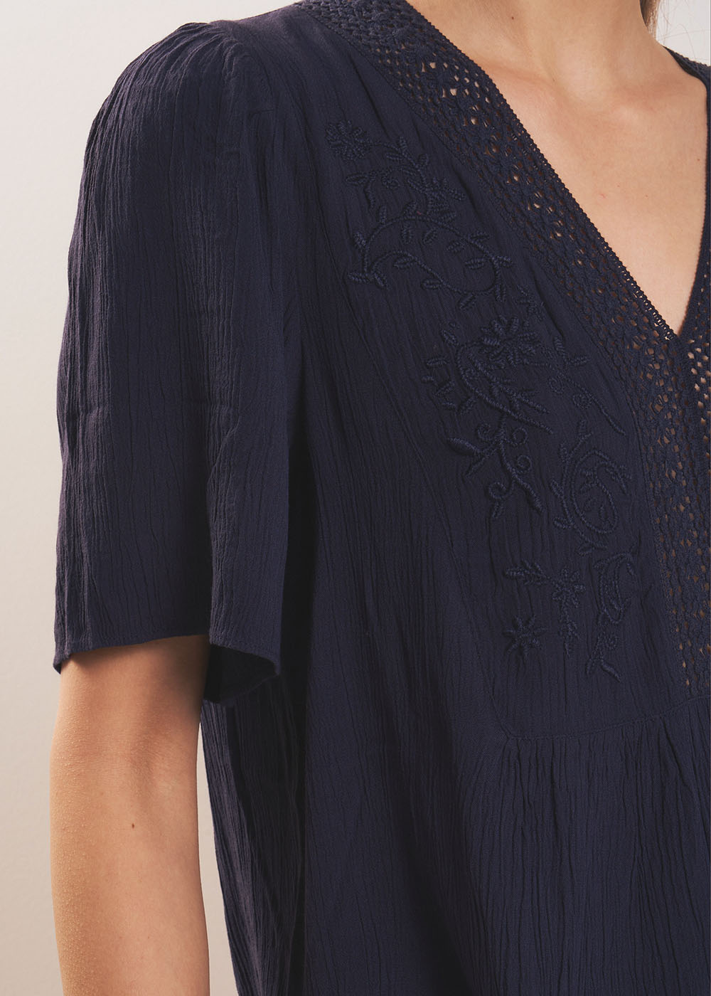 TALIZIA Embroidered cotton gauze top - 4 - Sud Express - Sud Express