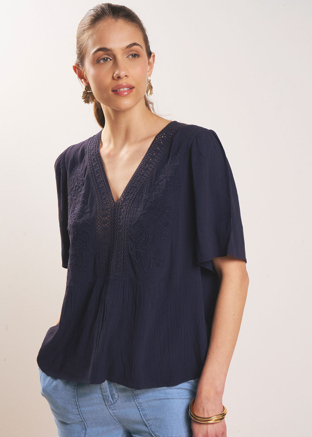 Embroidered cotton gauze top - Sud Express - 5 - Sud Express