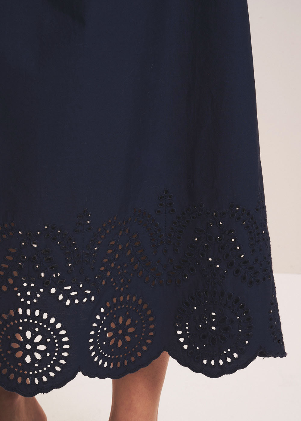 JILIANA English-style embroidered midi skirt - 4 - Sud Express - Sud Express