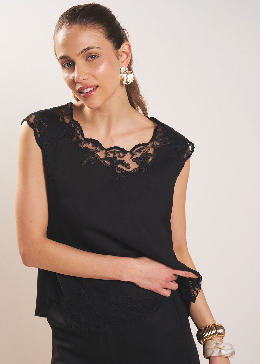 TASTEPH Lace insert top - 1 - Sud Express - Sud Express