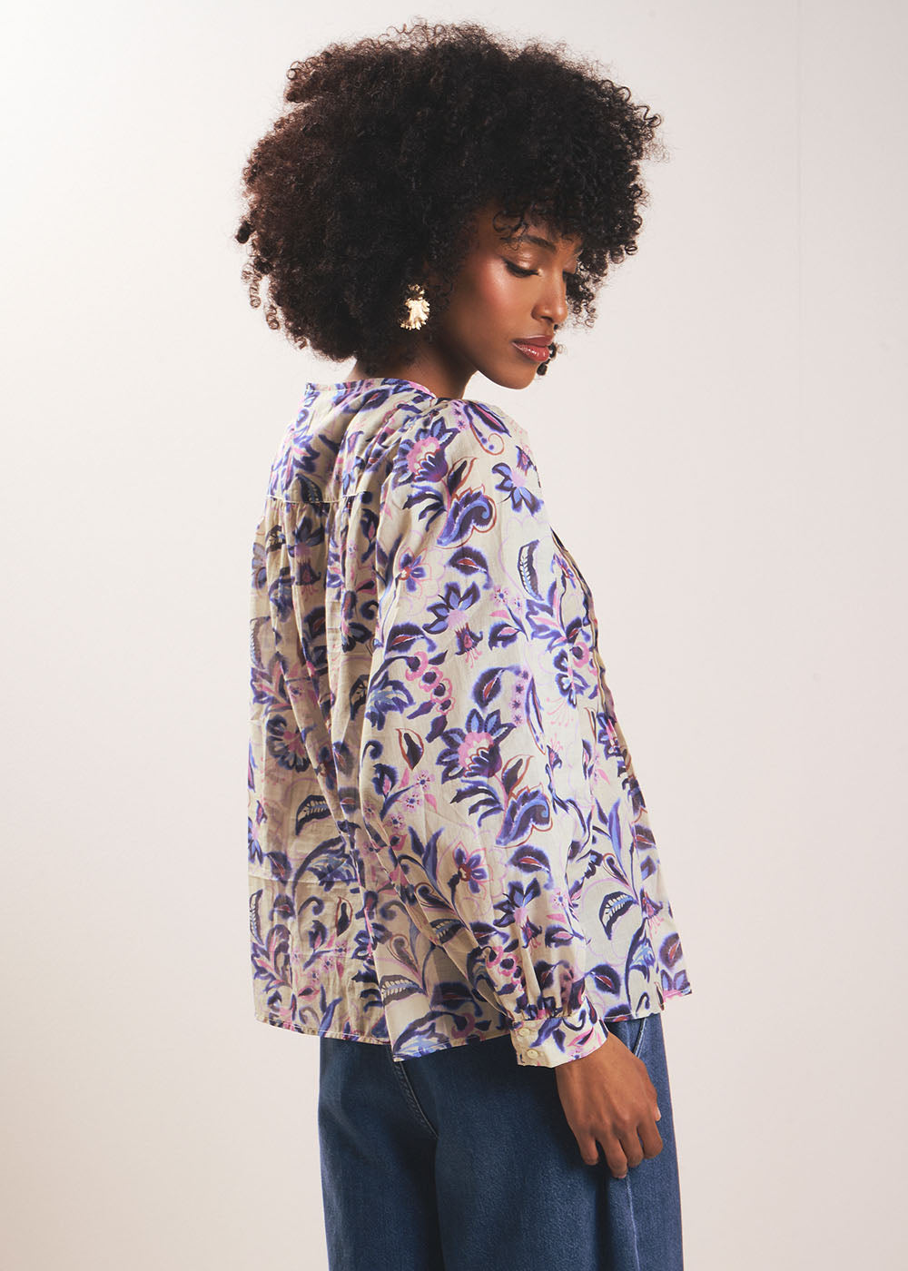 TALOLLY Printed shirt with round neck and flared silhouette - 4 - Sud Express - Sud Express