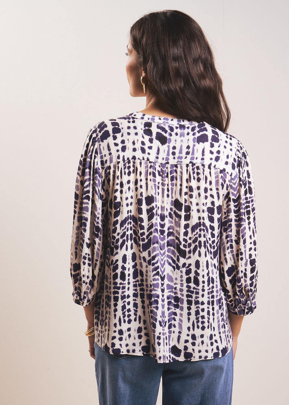 CENDAYA Ikat Leopard Print Blouse - 3 - Sud Express - Sud Express