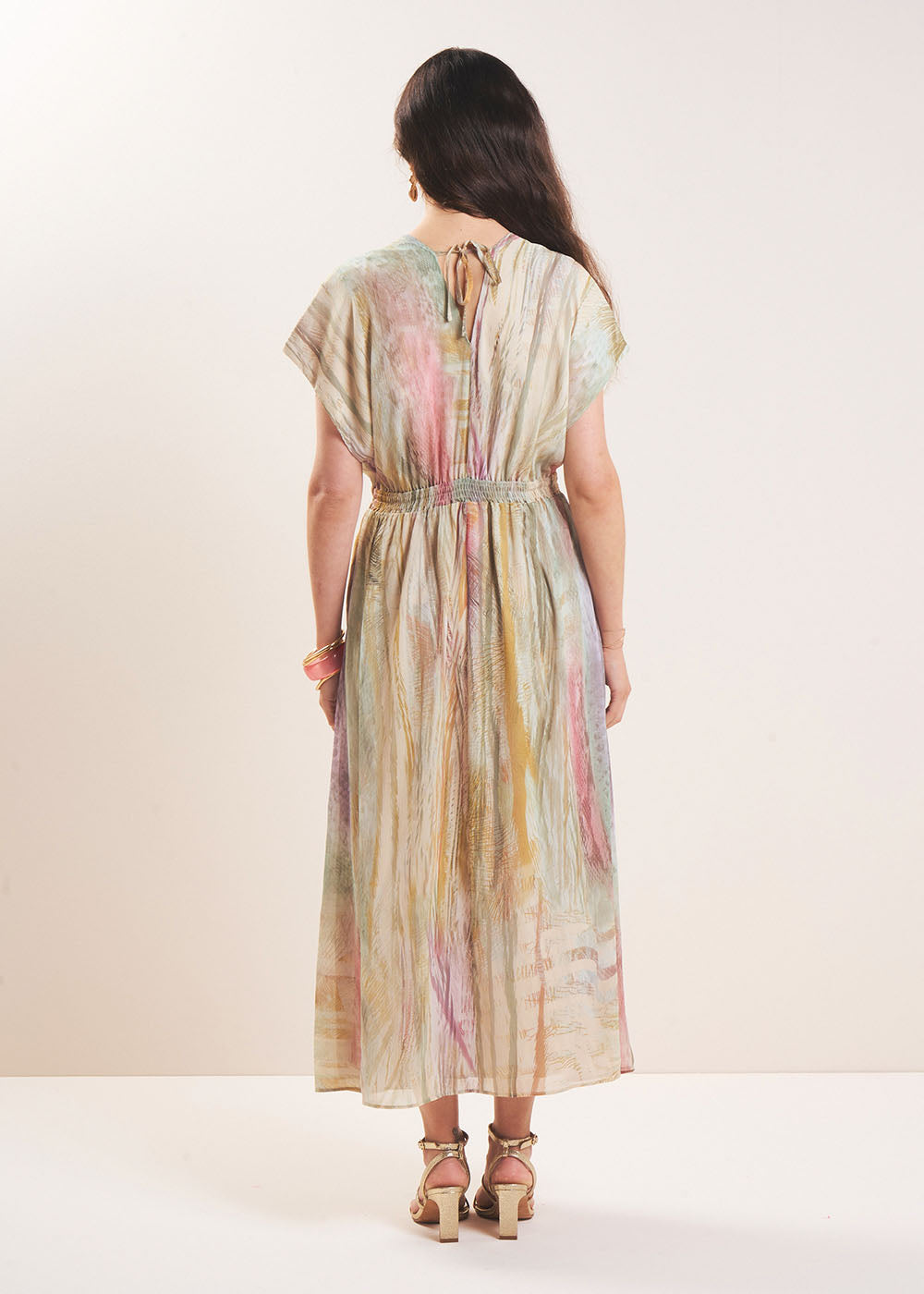 RAZAMBIE Printed midi dress with a V-neck - 3 - Sud Express - Sud Express