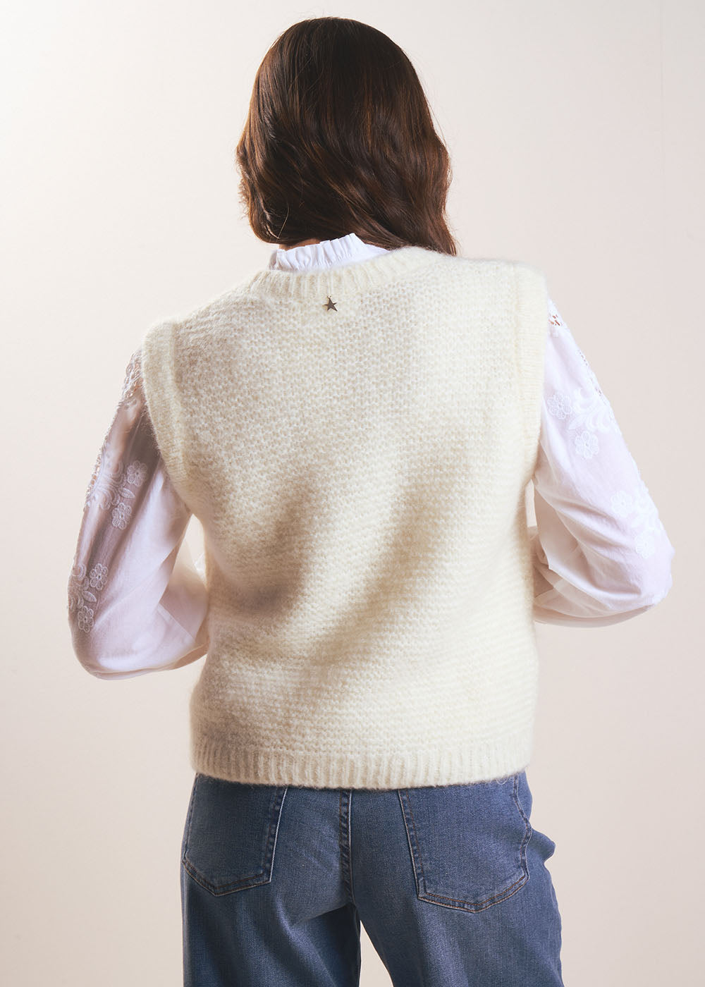 MOTANYA Sleeveless round neck sweater - 3 - Sud Express - Sud Express