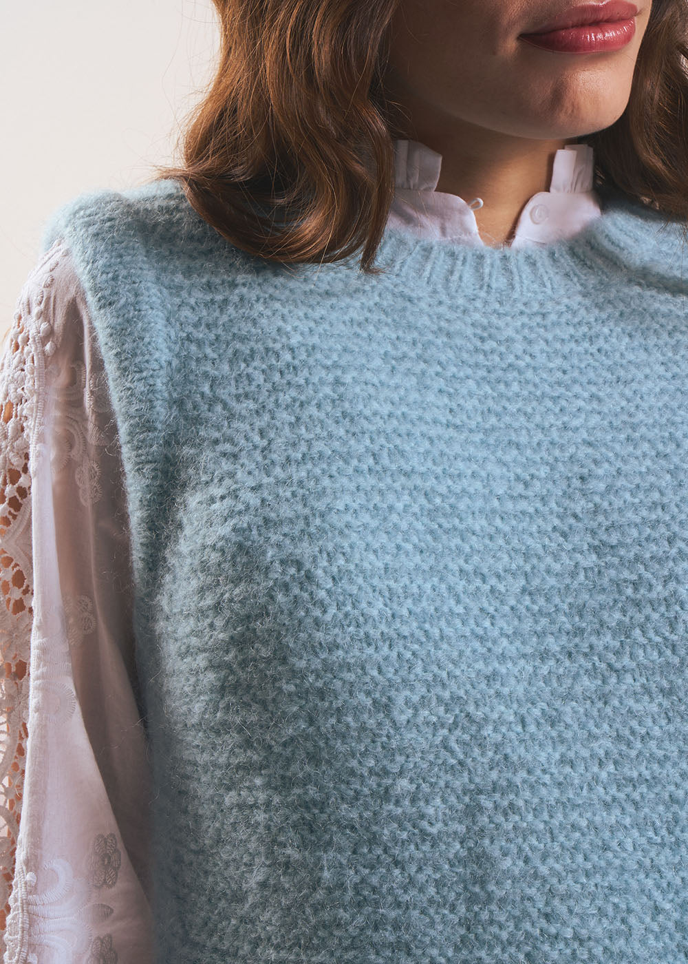 MOTANYA Sleeveless round neck sweater - 2 - Sud Express - Sud Express
