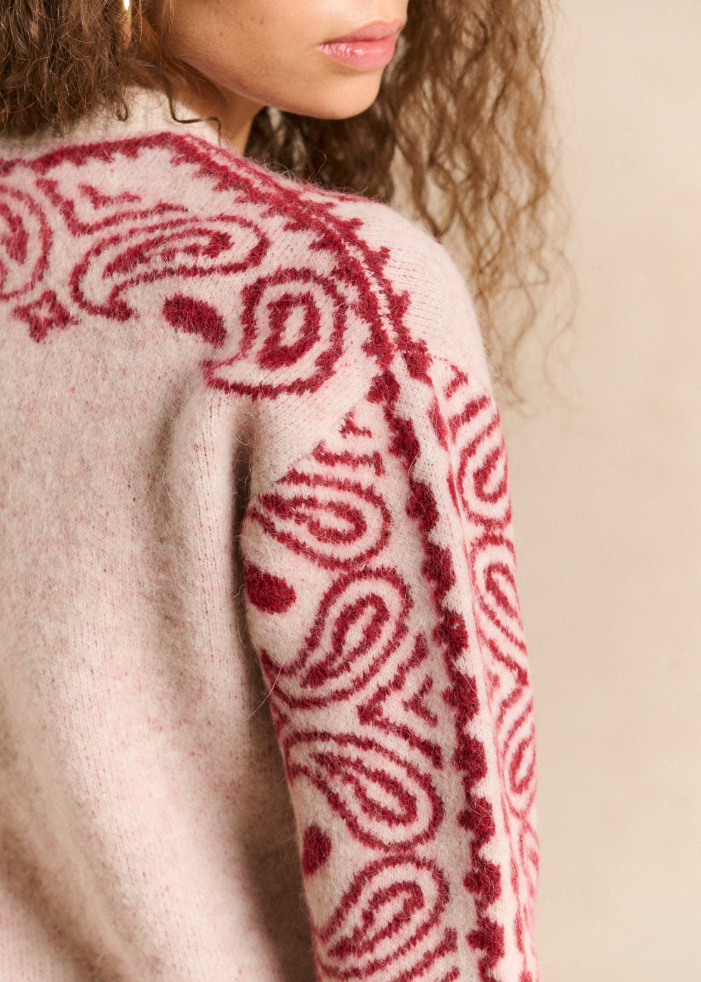 Bandana-pattern jacquard knit cardigan - Sud Express - 5 - Sud Express