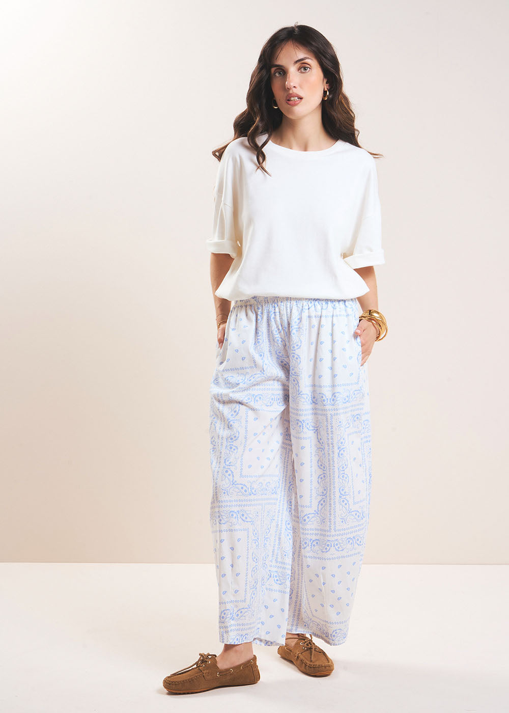 PADRIEN Flowy trousers with a bandana print - 1 - Sud Express - Sud Express