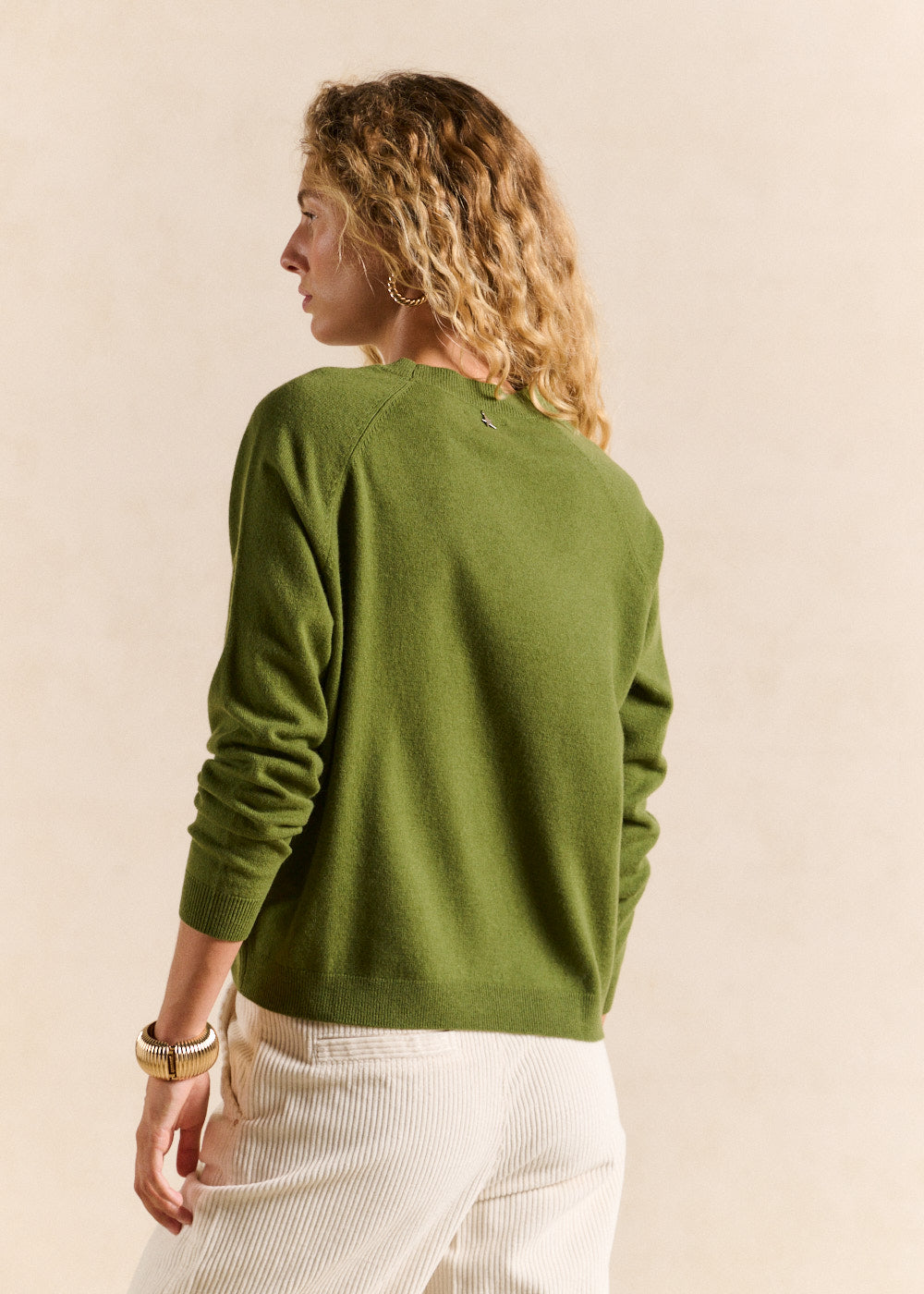 Round-neck 100% wool jumper with ribbed detail - Sud Express - 3 - Sud Express