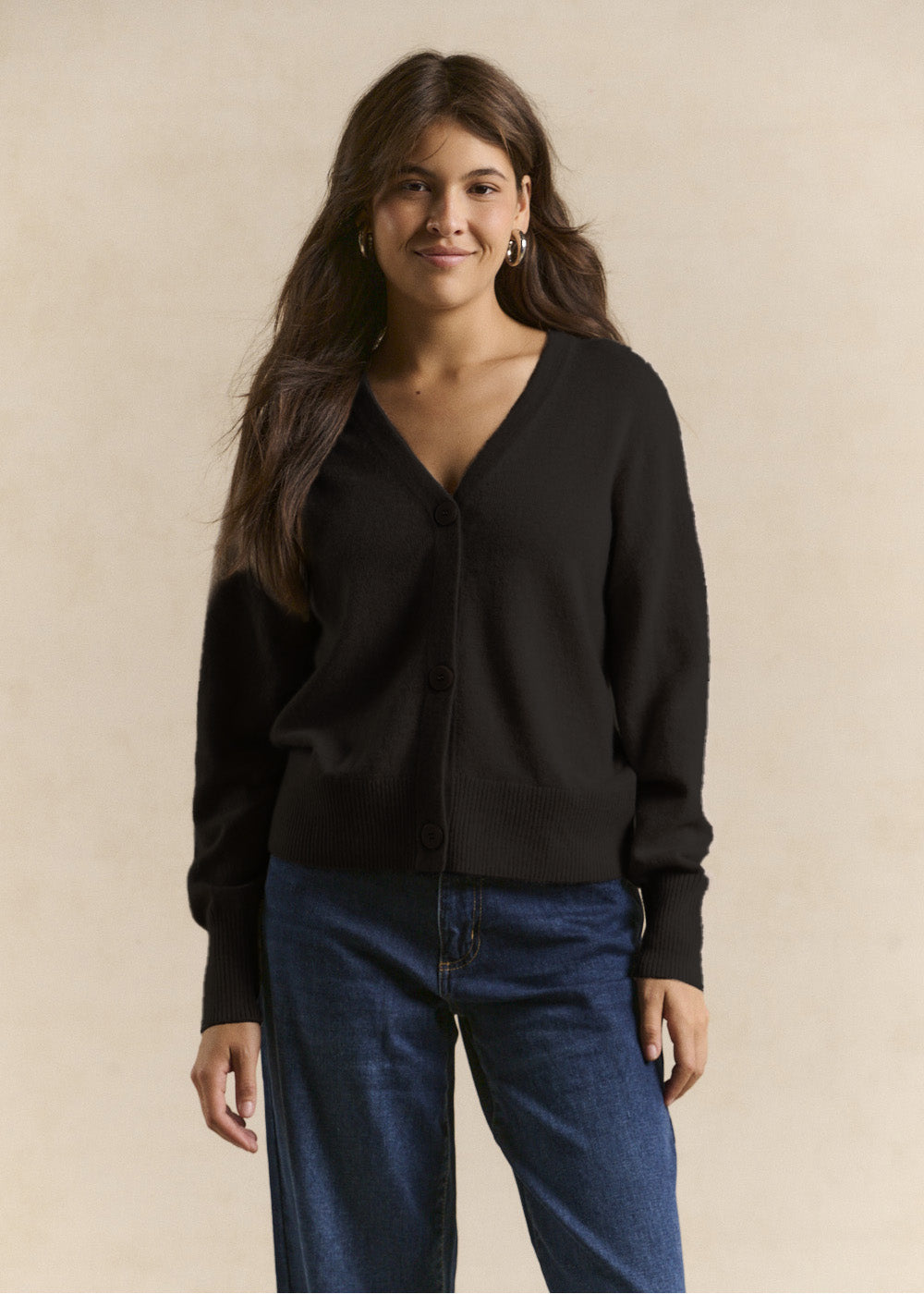 Short V-neck cashmere cardigan - Sud Express - 1 - Sud Express