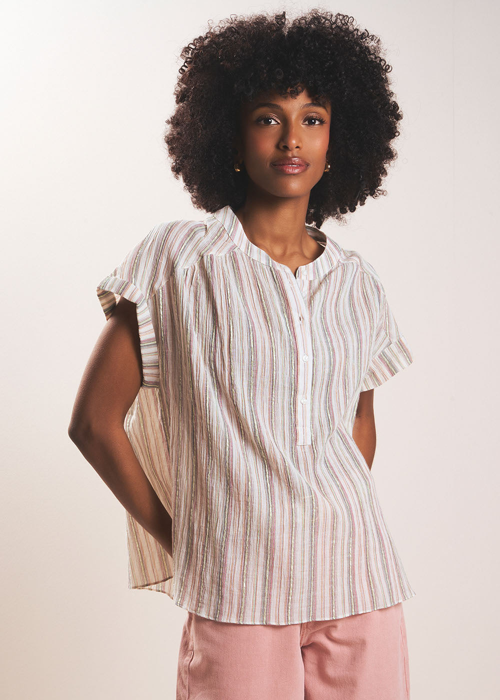 Short-sleeved striped shirt with mandarin collar - Sud Express - 5 - Sud Express