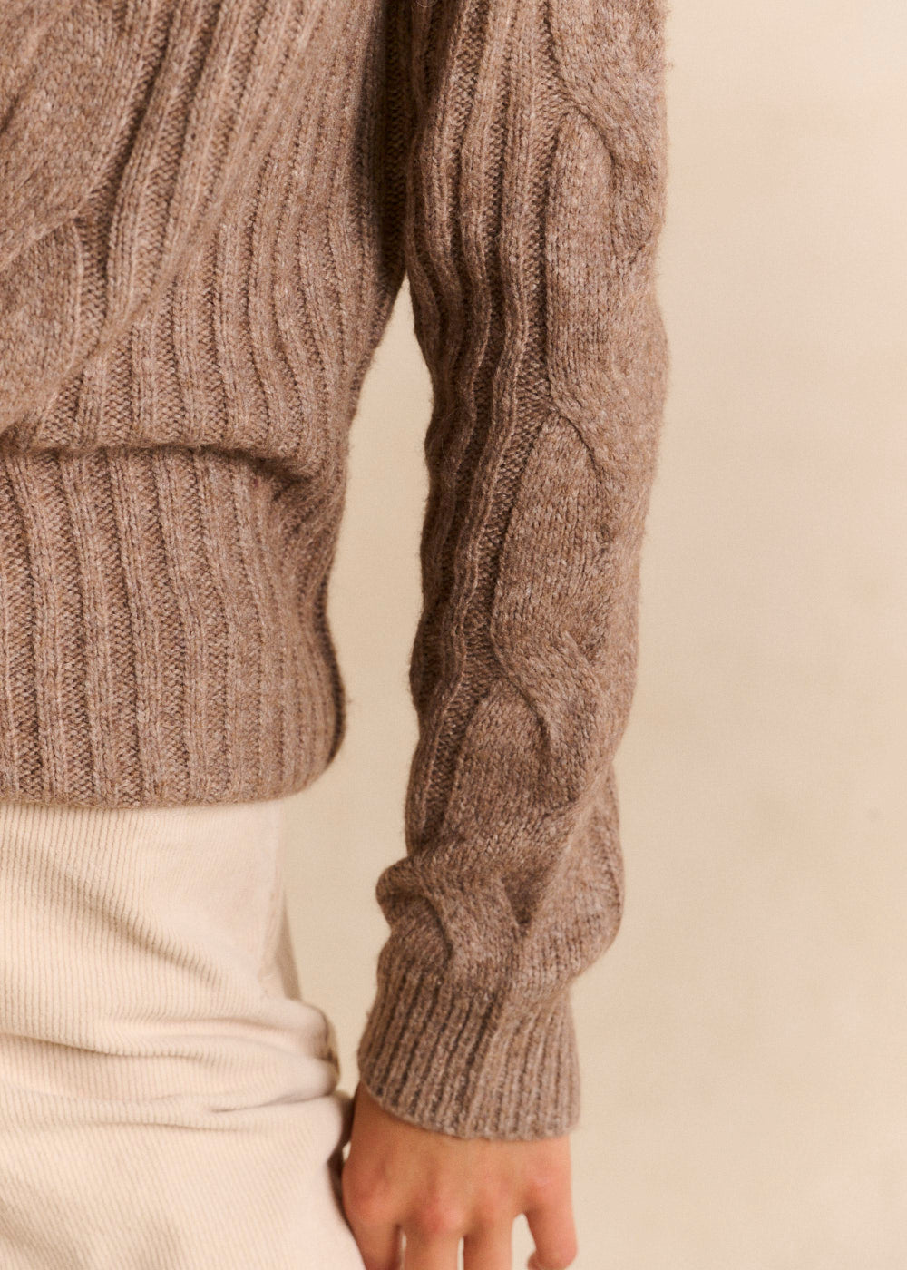 Cable-knit turtleneck zip sweater - Sud Express - 5 - Sud Express