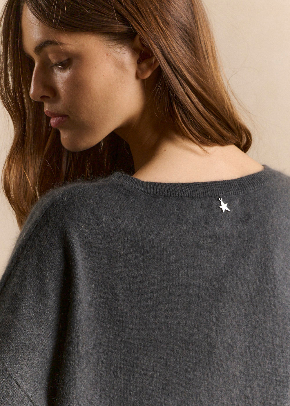 Boat neck sweater in brushed wool and cashmere - Sud Express - 5 - Sud Express