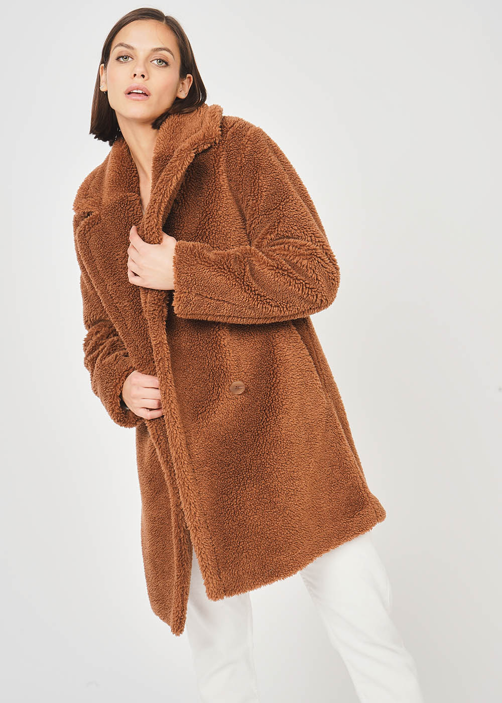 Mid-length faux fur coat - Sud Express - 4 - Sud Express