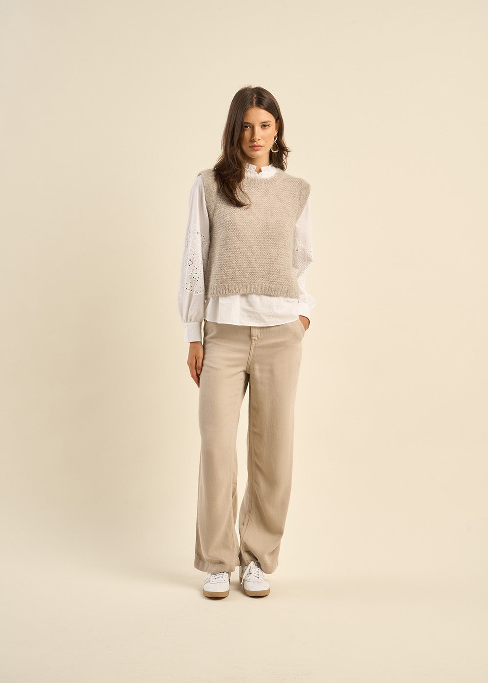 High-waisted straight-leg trousers - Sud Express - 1 - Sud Express