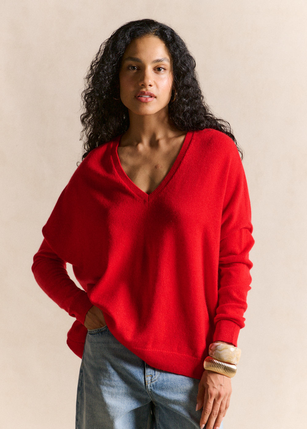 Cashmere V-neck sweater flared fit - Sud Express - 1 - Sud Express