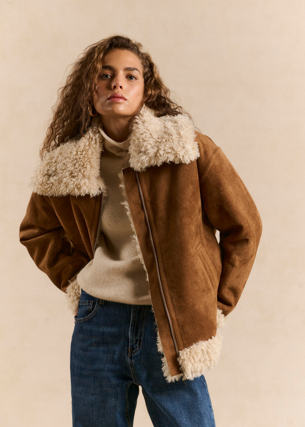 Cropped faux shearling jacket - Sud Express - 5 - Sud Express