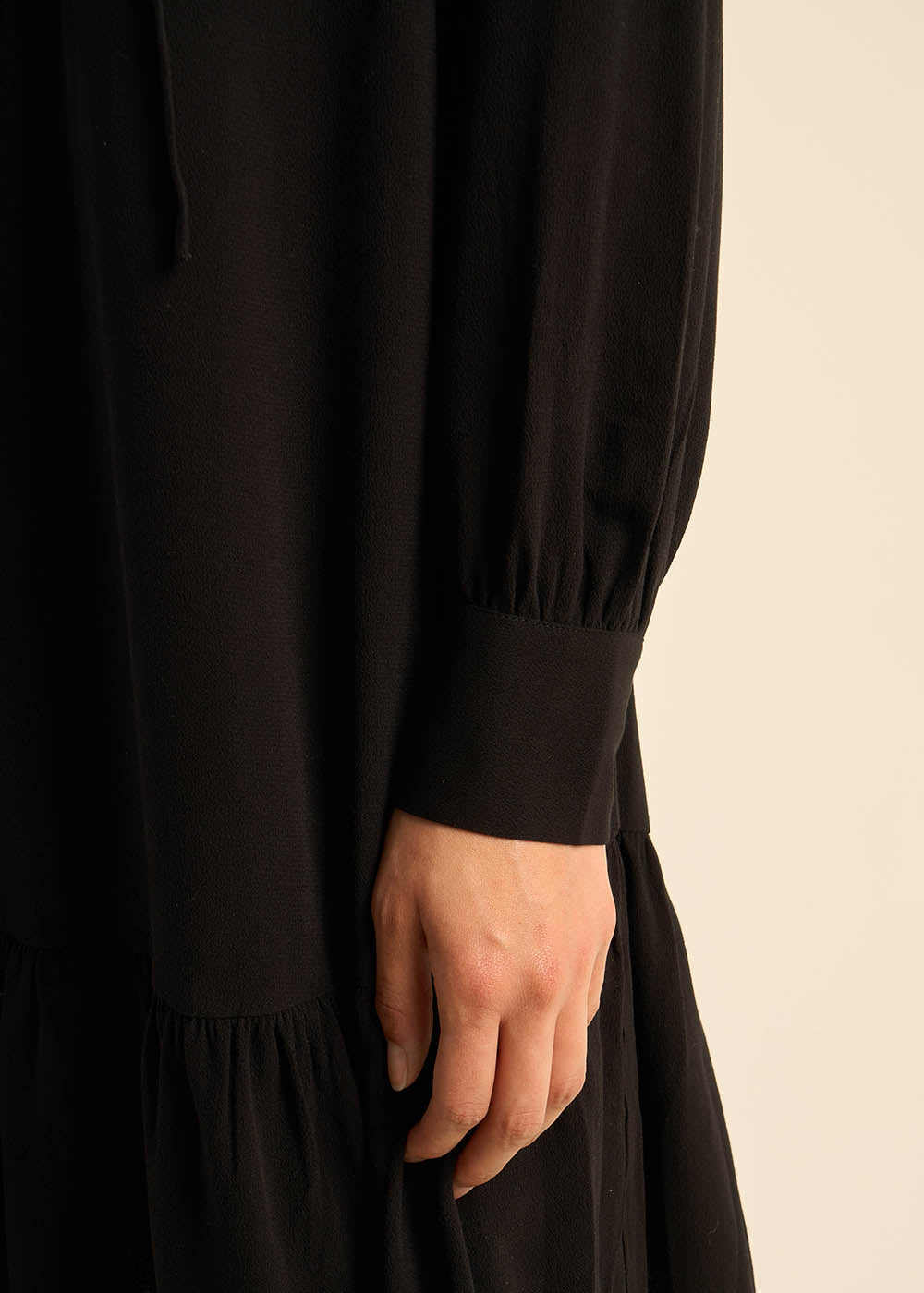 Short dress with long sleeves - Sud Express - 6 - Sud Express