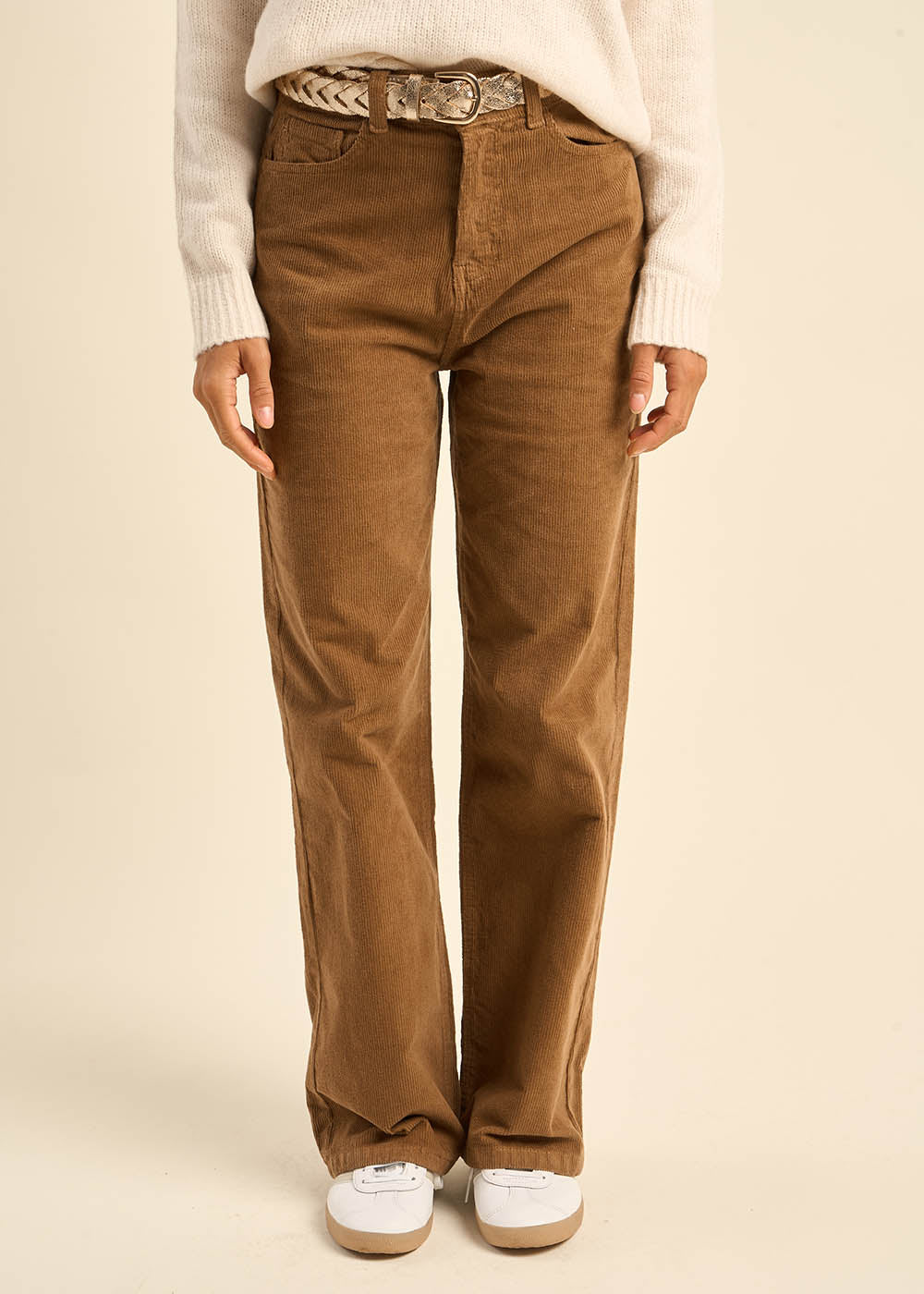Straight-cut velvet pants - Sud Express - 5 - Sud Express