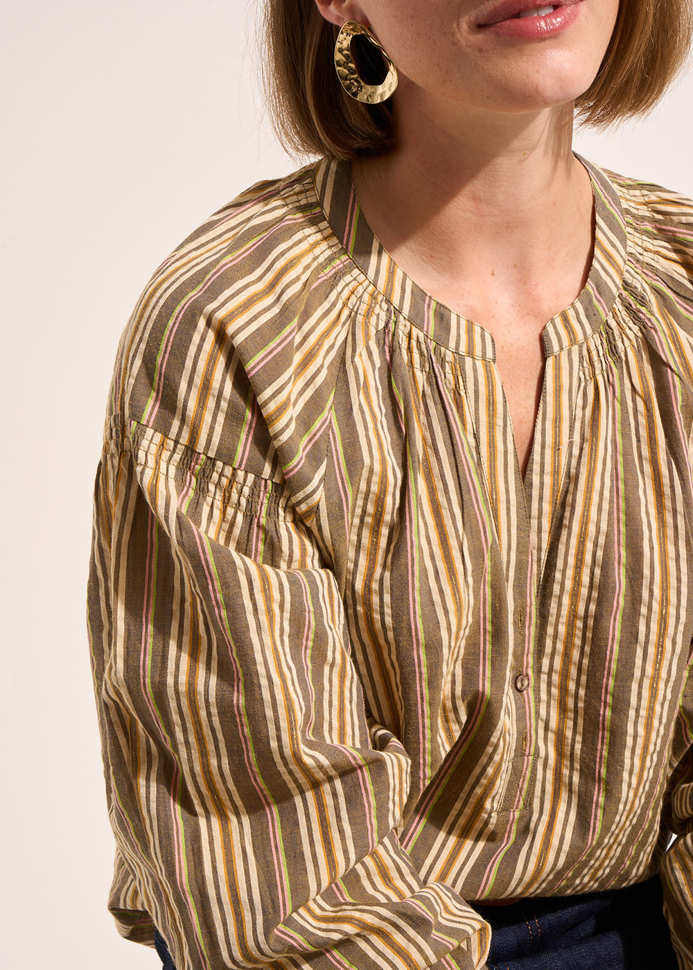 Loose-fitting striped blouse with long sleeves - Sud Express - 2 - Sud Express